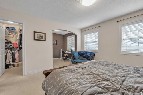 29 Kincora Hill Nw, Calgary, AB - Indoor Photo Showing Bedroom