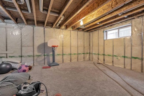 29 Kincora Hill Nw, Calgary, AB - Indoor Photo Showing Basement