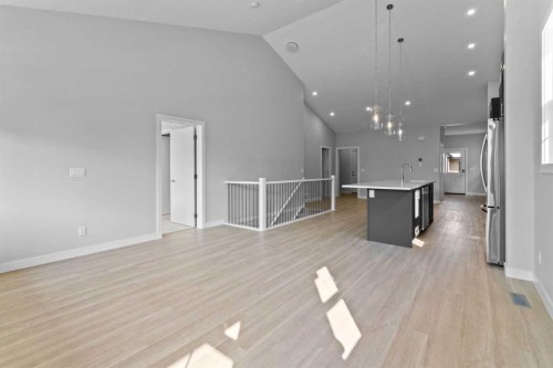 601-15 Coopersfield Link Sw, Airdrie, AB - Indoor Photo Showing Other Room