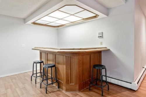 200-202035 80 Street West, Rural Foothills County, AB - Indoor Photo Showing Other Room