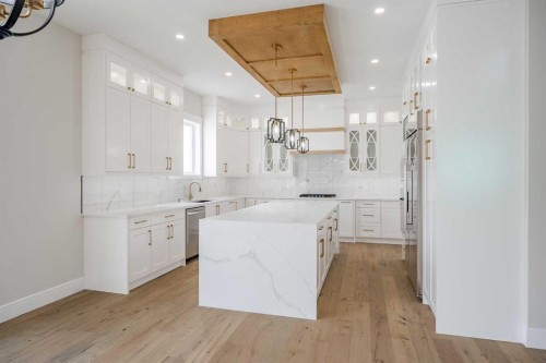 312 Watercrest Place, Chestermere, AB - Indoor Photo Showing Kitchen With Upgraded Kitchen