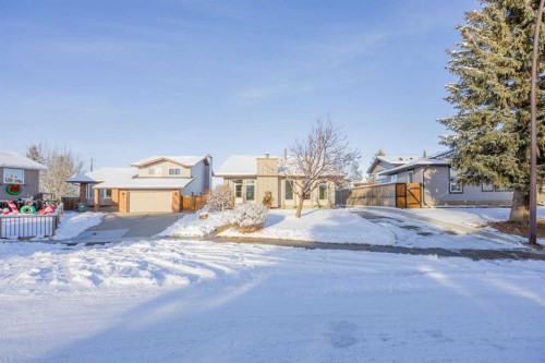 76 Bedford Circle Ne, Calgary, AB - Outdoor With Facade