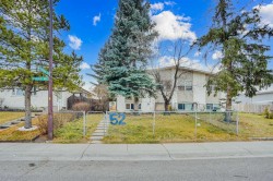 52 Pennsburg Way SE Calgary, AB T2A 2J5