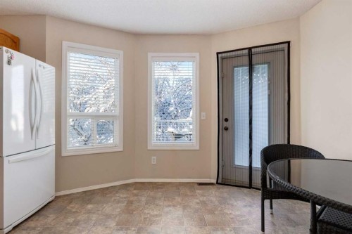 145 Fairway View Nw, High River, AB - Indoor Photo Showing Other Room