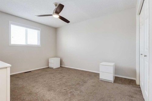 145 Fairway View Nw, High River, AB - Indoor