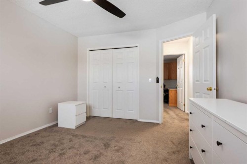 145 Fairway View Nw, High River, AB - Indoor