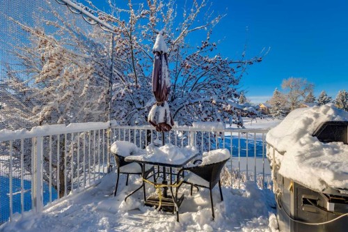 145 Fairway View Nw, High River, AB - Outdoor