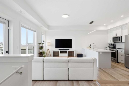 162 Spring Creek Common Sw, Calgary, AB - Indoor Photo Showing Other Room