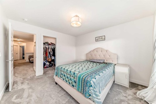 10 Homestead Passage Ne, Calgary, AB - Indoor Photo Showing Bedroom