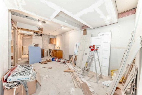 10 Homestead Passage Ne, Calgary, AB - Indoor Photo Showing Other Room