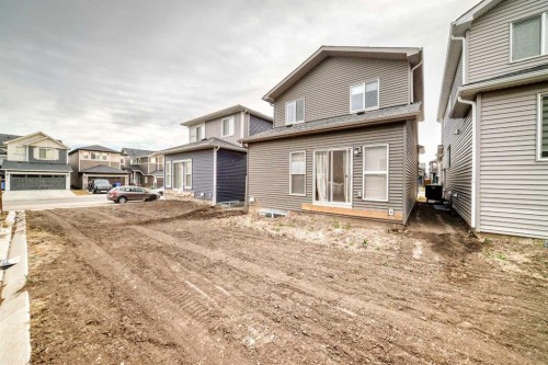 10 Homestead Passage Ne, Calgary, AB - Outdoor