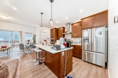 10 Homestead Passage Ne, Calgary, AB - Indoor Photo Showing Kitchen