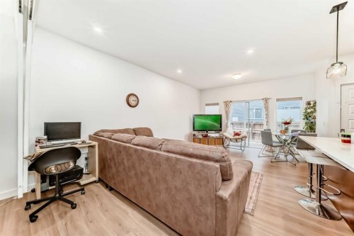 10 Homestead Passage Ne, Calgary, AB - Indoor