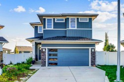 32 Redstone Court NE Calgary, AB T3N 0J4