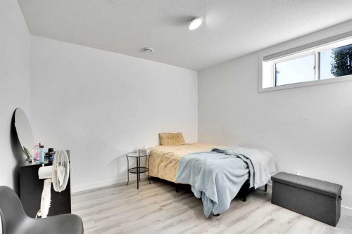 32 Redstone Court Ne, Calgary, AB - Indoor Photo Showing Bedroom