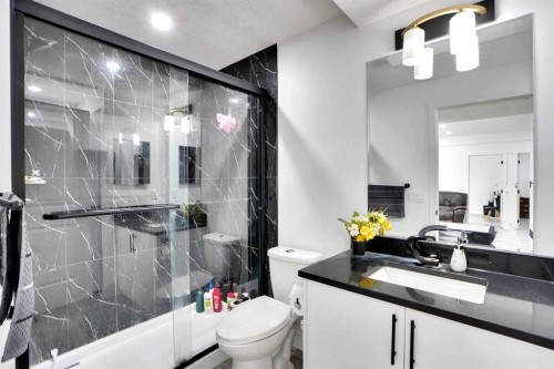 32 Redstone Court Ne, Calgary, AB - Indoor Photo Showing Bathroom