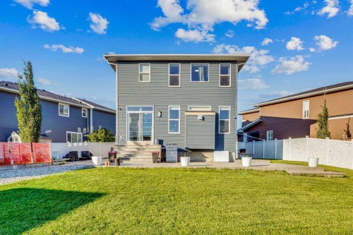 32 Redstone Court Ne, Calgary, AB - Outdoor