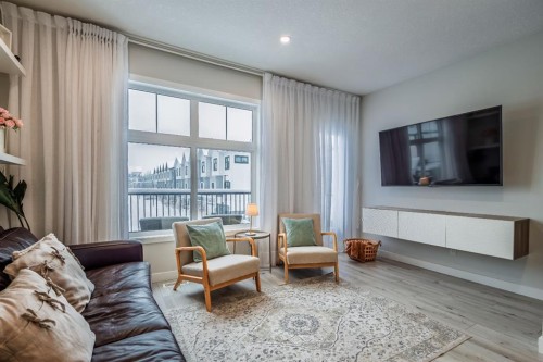 137 Les Jardins Park Se, Calgary, AB - Indoor Photo Showing Living Room