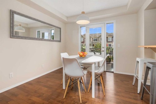 19 Windstone Green Sw, Airdrie, AB - Indoor Photo Showing Dining Room