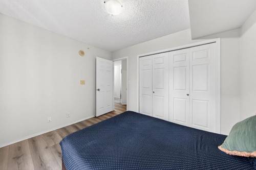 1107-1111 6 Avenue Sw, Calgary, AB - Indoor