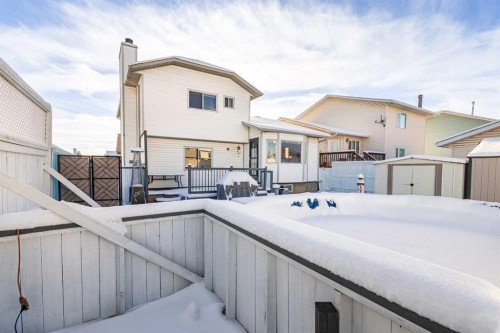 70 Pasadena Gardens Ne, Calgary, AB - Outdoor With Exterior