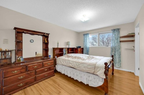 12 Whitaker Close Ne, Calgary, AB - Indoor Photo Showing Bedroom