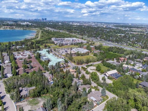 1711, 1715 92 Avenue Sw, Calgary, AB 