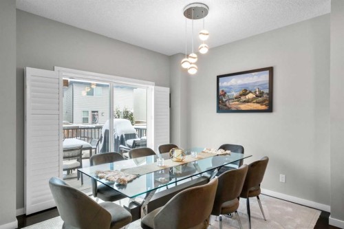 236 Walden Heights Se, Calgary, AB - Indoor Photo Showing Dining Room