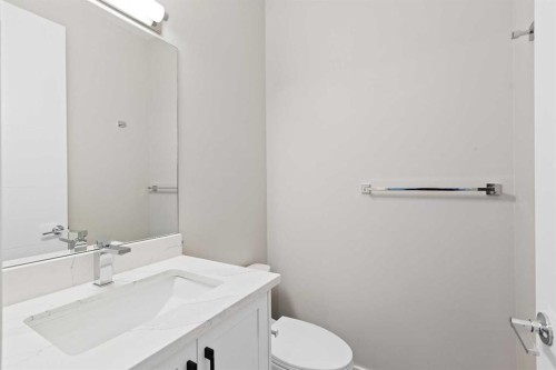 60 Bridges Drive, Langdon, AB - Indoor Photo Showing Bathroom