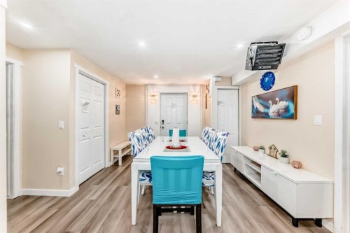 240 Applewood Drive Se, Calgary, AB - Indoor Photo Showing Dining Room