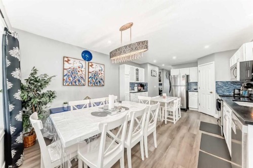 240 Applewood Drive Se, Calgary, AB - Indoor Photo Showing Dining Room