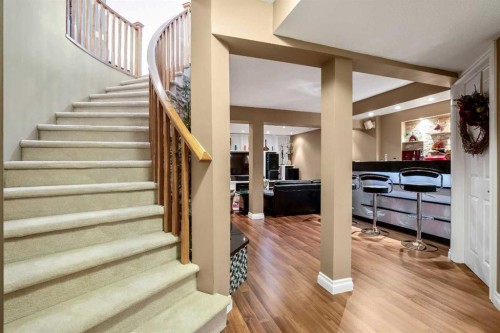 26 Simcrest Manor Sw, Calgary, AB - Indoor Photo Showing Other Room