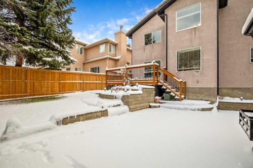 26 Simcrest Manor Sw, Calgary, AB - Outdoor