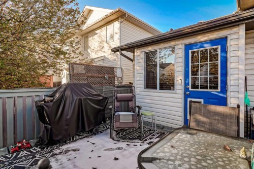 148 Citadel Close Nw, Calgary, AB - Outdoor With Exterior