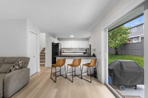 27 Cedarwood Lane Sw, Calgary, AB - Indoor