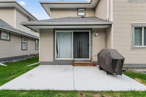 27 Cedarwood Lane Sw, Calgary, AB - Outdoor With Exterior