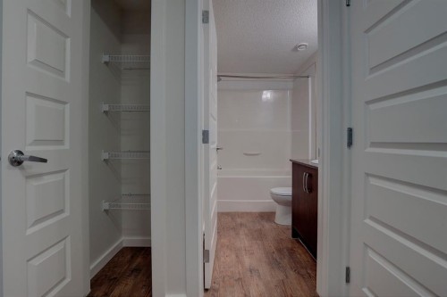 101 Auburn Bay Street Se, Calgary, AB - Indoor