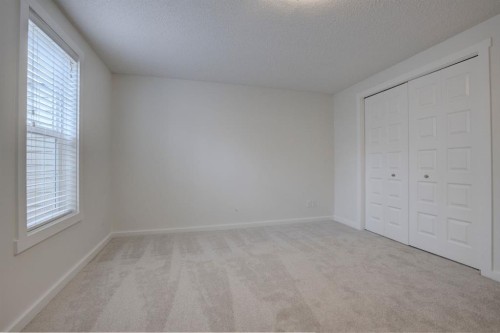 101 Auburn Bay Street Se, Calgary, AB - Indoor Photo Showing Other Room