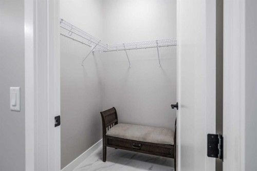 73 Magnolia Terrace Se, Calgary, AB - Indoor