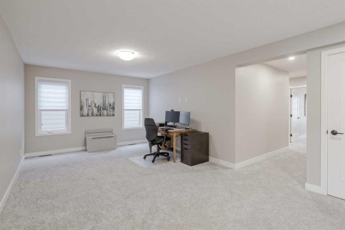 73 Magnolia Terrace Se, Calgary, AB - Indoor