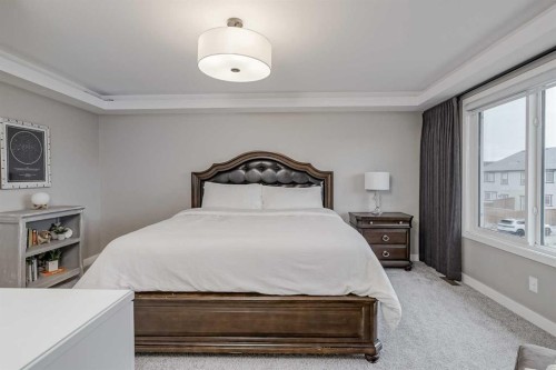 73 Magnolia Terrace Se, Calgary, AB - Indoor Photo Showing Bedroom
