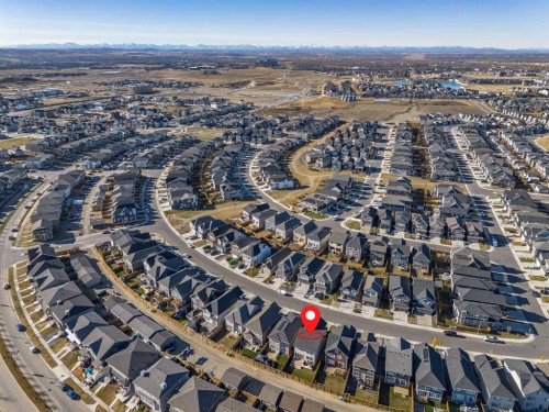 73 Magnolia Terrace Se, Calgary, AB - Outdoor With View