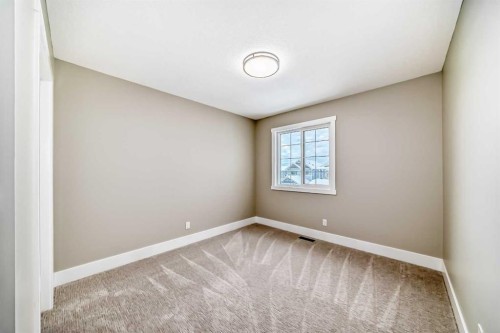 101 Auburn Springs Park Se, Calgary, AB - Indoor Photo Showing Other Room