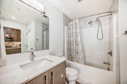 1231-76 Cornerstone Passage Ne, Calgary, AB - Indoor Photo Showing Bathroom