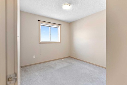 1083 Prairie Springs Hill Sw, Airdrie, AB - Indoor Photo Showing Other Room