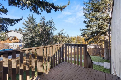 4 Cedarwood Rise Sw, Calgary, AB - Outdoor