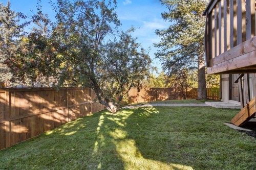 4 Cedarwood Rise Sw, Calgary, AB - Outdoor