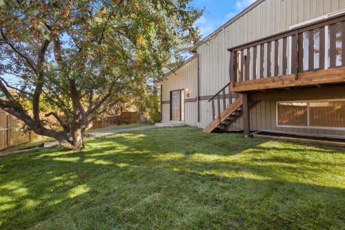 4 Cedarwood Rise Sw, Calgary, AB - Outdoor