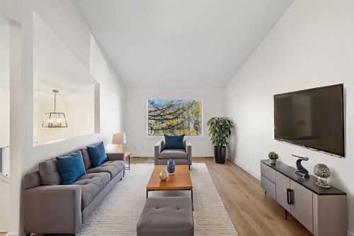 4 Cedarwood Rise Sw, Calgary, AB - Indoor Photo Showing Living Room