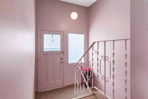 180 Maple Court Crescent Se, Calgary, AB - Indoor Photo Showing Other Room